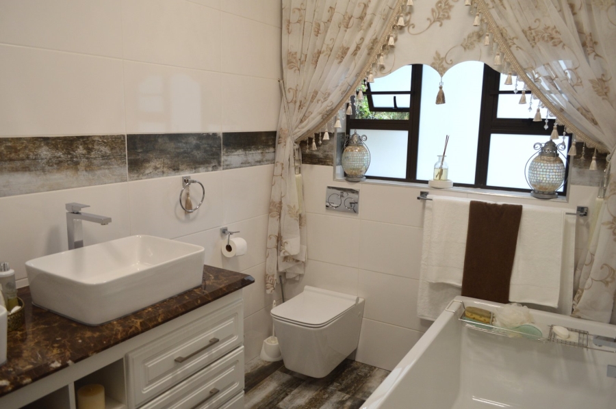 4 Bedroom Property for Sale in Doringkruin North West